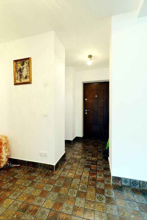 Sofia Apartment Σινάια Εξωτερικό φωτογραφία