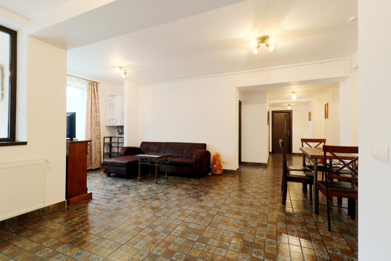 Sofia Apartment Σινάια Εξωτερικό φωτογραφία